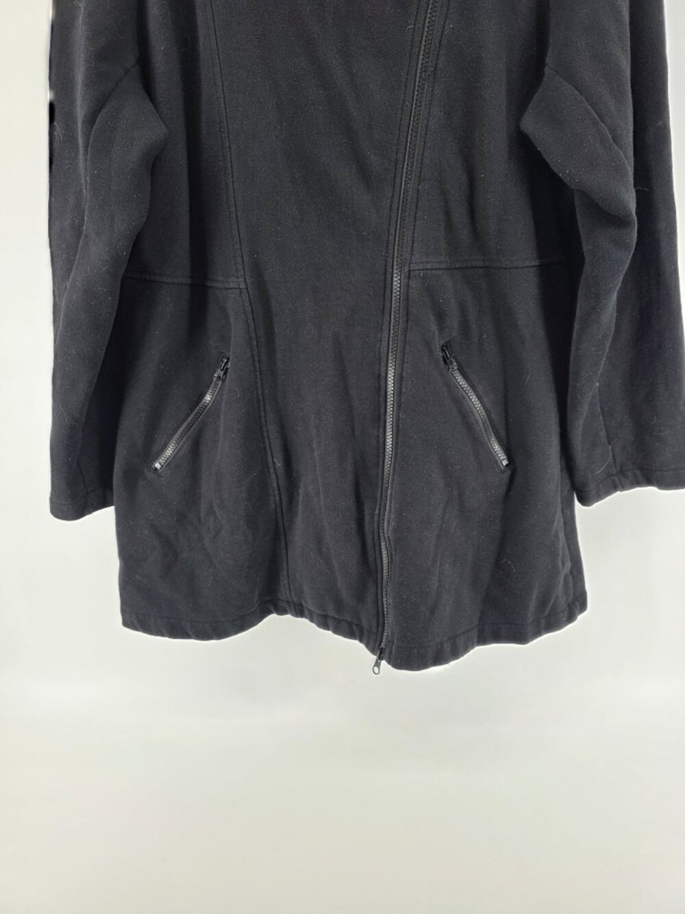 Torrid Black Fleece Asymmetrical Zip Hoodie Coat – Size 1X - Picture 4 of 7